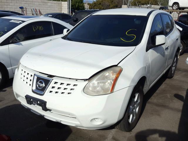 JN8AS5MV0AW118084 - 2010 NISSAN ROGUE S WHITE photo 2