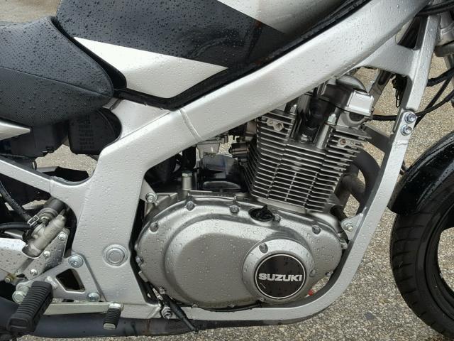 JS1GM51A922101045 - 2002 SUZUKI GS500 BLACK photo 7