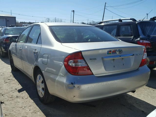 4T1BE32K43U151863 - 2003 TOYOTA CAMRY LE SILVER photo 3