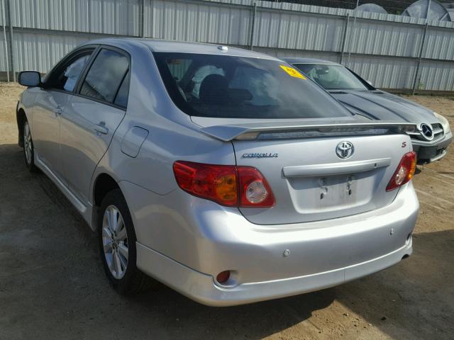 2T1BU4EE8AC507616 - 2010 TOYOTA COROLLA BA SILVER photo 3