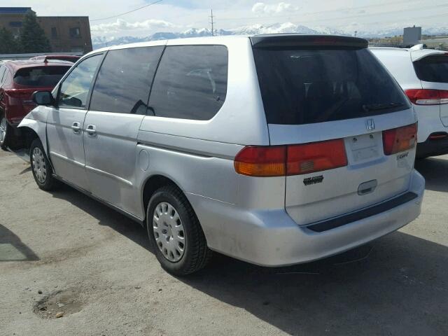 5FNRL18562B006748 - 2002 HONDA ODYSSEY LX SILVER photo 3