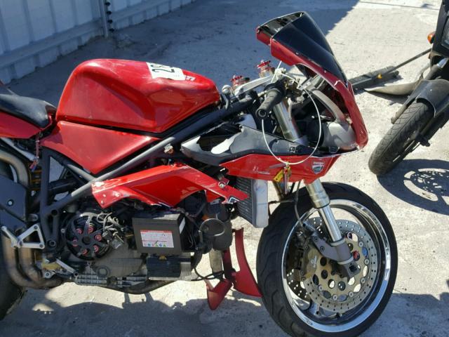 ZDM1SB3R8YB012471 - 2000 DUCATI 748 RED photo 5