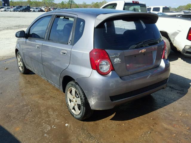 KL1TD66EX9B628874 - 2009 CHEVROLET AVEO LS GRAY photo 3