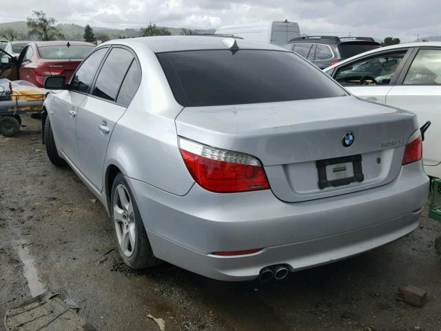WBANV93598CZ69984 - 2008 BMW 535 XI Сріблястий фото 3