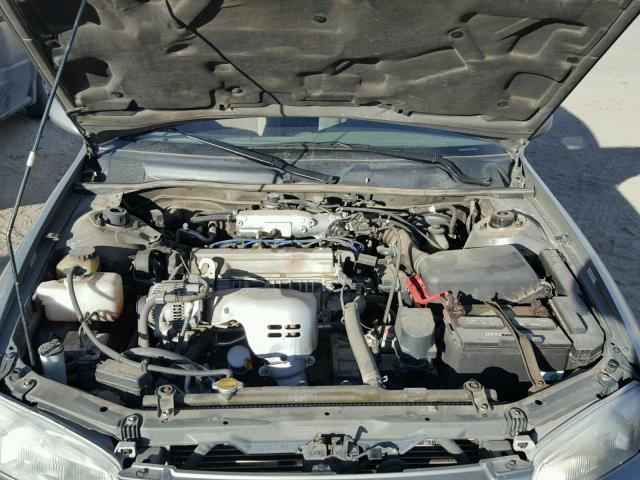 JT2BG22K8W0216209 - 1998 TOYOTA CAMRY CE GOLD photo 7