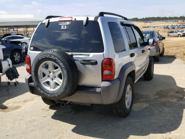 1J4GL48K53W640235 - 2003 JEEP LIBERTY SP SILVER photo 4