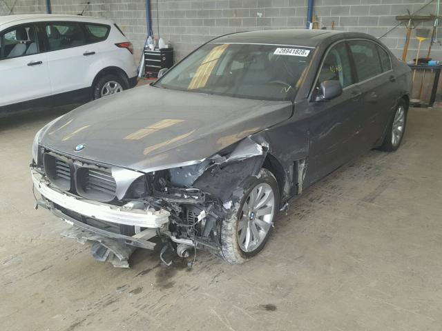 WBAKB8C57BCY66754 - 2011 BMW 750LI GRAY photo 2