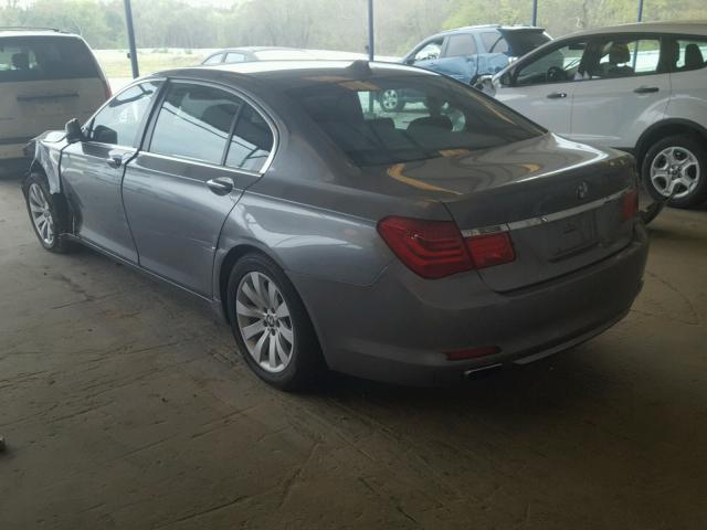 WBAKB8C57BCY66754 - 2011 BMW 750LI GRAY photo 3