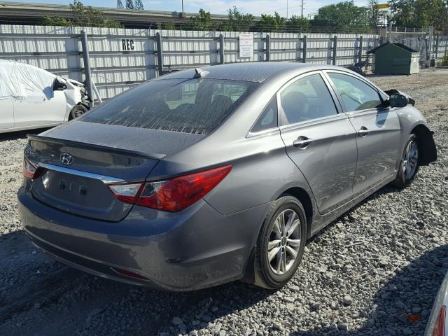 5NPEB4AC0DH751236 - 2013 HYUNDAI SONATA GLS CHARCOAL photo 4