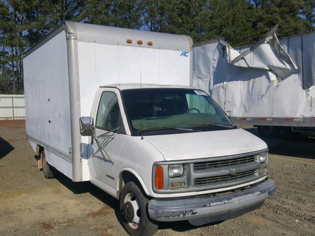 1GBJG31R7V1002610 - 1997 CHEVROLET EXPRESS G3 WHITE photo 1