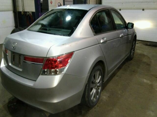 1HGCP2F80CA801819 - 2012 HONDA ACCORD EXL SILVER photo 4