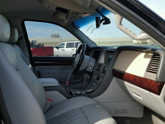 5LMEU88H94ZJ12115 - 2004 LINCOLN AVIATOR 黑色 照片 5