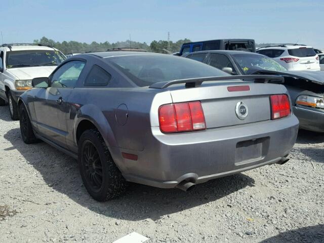 1ZVFT80N165106185 - 2006 FORD MUSTANG GRAY photo 3