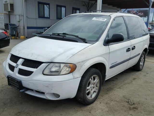 1D4GP25R13B258469 - 2003 DODGE CARAVAN SE WHITE photo 2