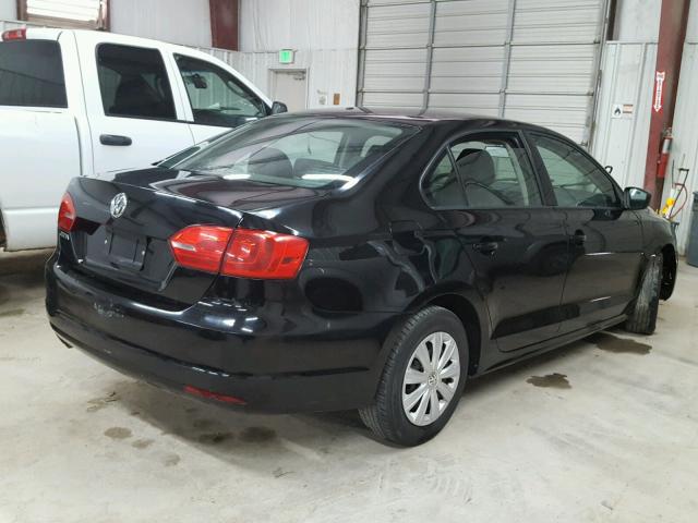 3VW2K7AJ5BM361580 - 2011 VOLKSWAGEN JETTA BASE BLACK photo 4