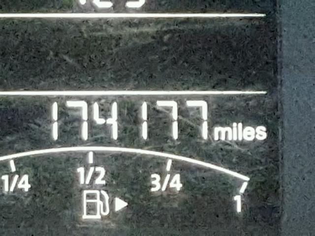 3VW2K7AJ5BM361580 - 2011 VOLKSWAGEN JETTA BASE 黑色 照片 8