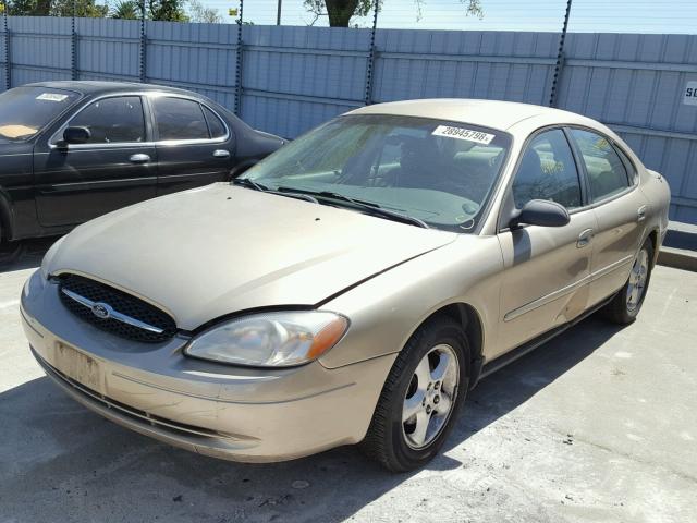 1FAFP52U8YA104735 - 2000 FORD TAURUS LX GOLD photo 2