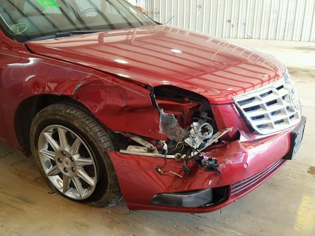 1G6KD5E63BU125533 - 2011 CADILLAC DTS LUXURY RED photo 9