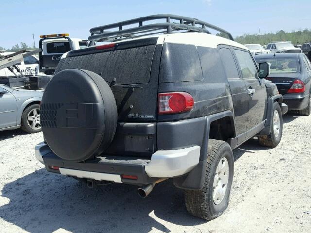 JTEZU11F070014801 - 2007 TOYOTA FJ CRUISER BLACK photo 4