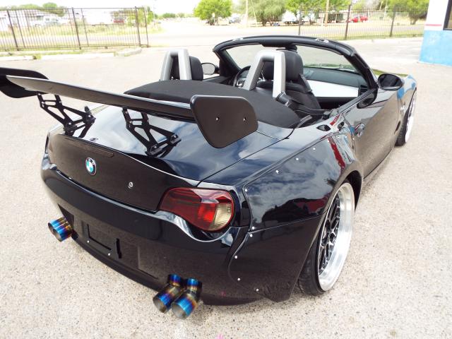 4USBU33547LW73012 - 2007 BMW Z4 3.0 BLACK photo 4