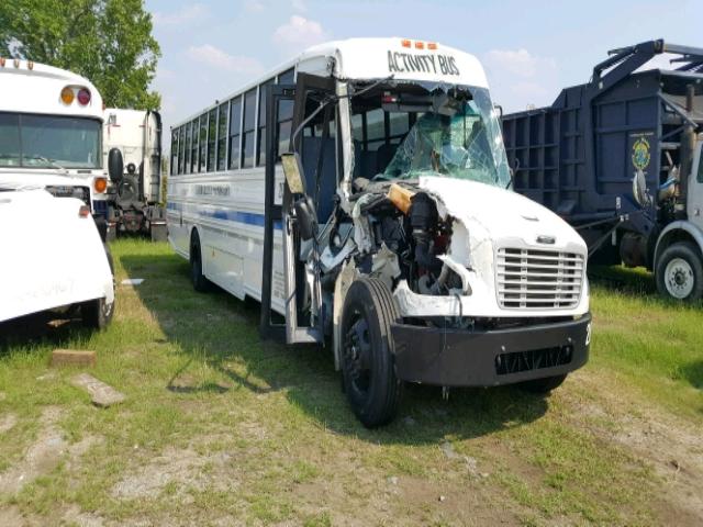 4UZABRDT4GCGR4707 - 2016 FREIGHTLINER CHASSIS B2 WHITE photo 1