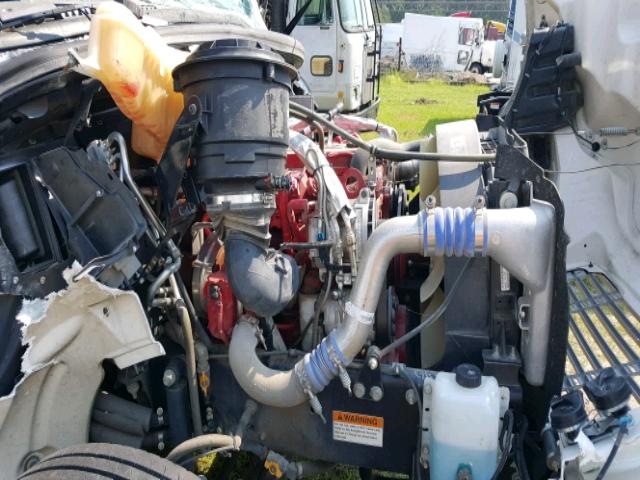 4UZABRDT4GCGR4707 - 2016 FREIGHTLINER CHASSIS B2 WHITE photo 7