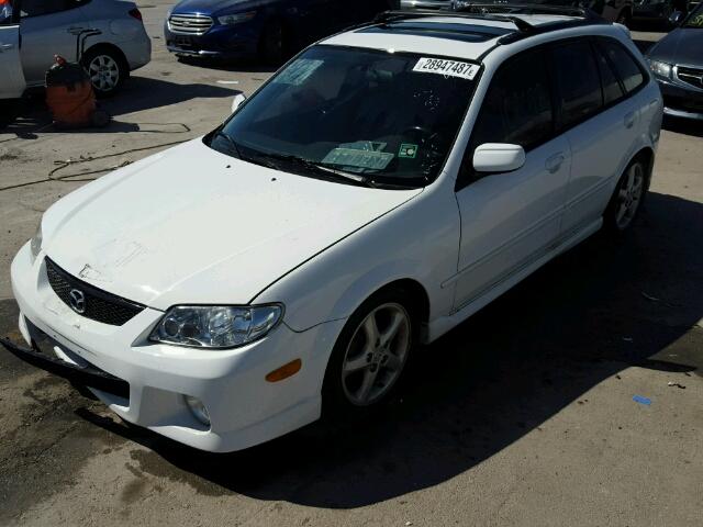 JM1BJ245321474769 - 2002 MAZDA PROTEGE PR WHITE photo 2