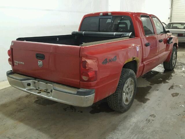 1D7HW48K06S516537 - 2006 DODGE DAKOTA QUA RED photo 4