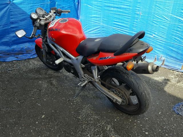 JS1VP52A1Y2101112 - 2000 SUZUKI SV650 RED photo 3