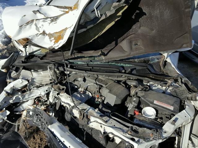 1HGCR2F37DA225064 - 2013 HONDA ACCORD LX WHITE photo 7