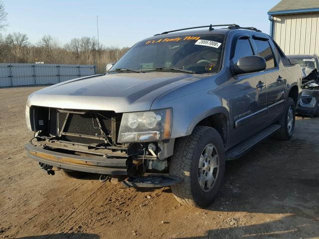 3GNFK12318G159772 - 2008 CHEVROLET AVALANCHE GRAY photo 2