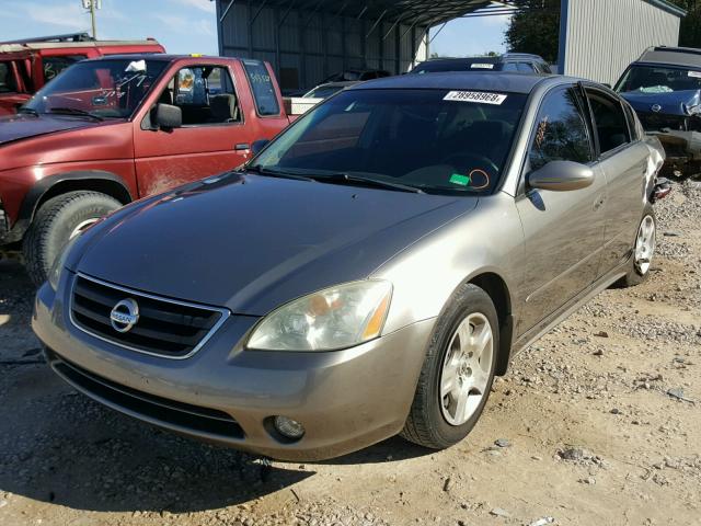 1N4AL11D02C276379 - 2002 NISSAN ALTIMA BAS BROWN photo 2