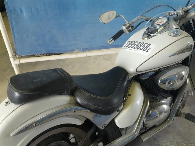 JS1VS54A632110277 - 2003 SUZUKI VL800 WHITE photo 6