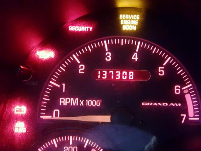 1G2NF52E33C150279 - 2003 PONTIAC GRAND AM S RED photo 8