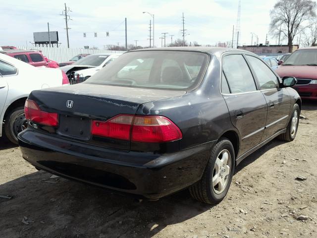 1HGCG1659XA038043 - 1999 HONDA ACCORD EX BLACK photo 4