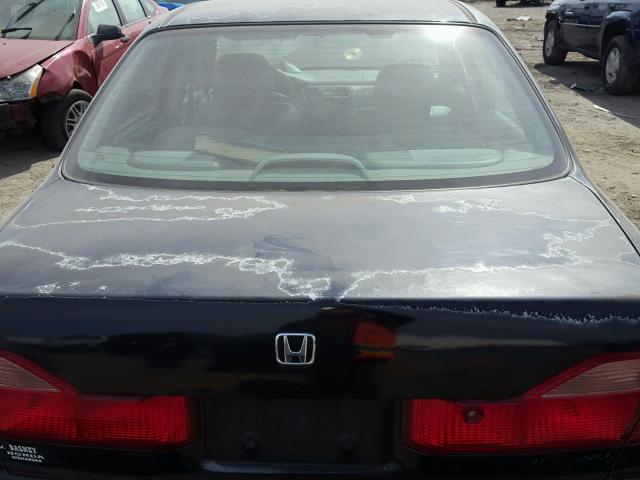 1HGCG1659XA038043 - 1999 HONDA ACCORD EX BLACK photo 9