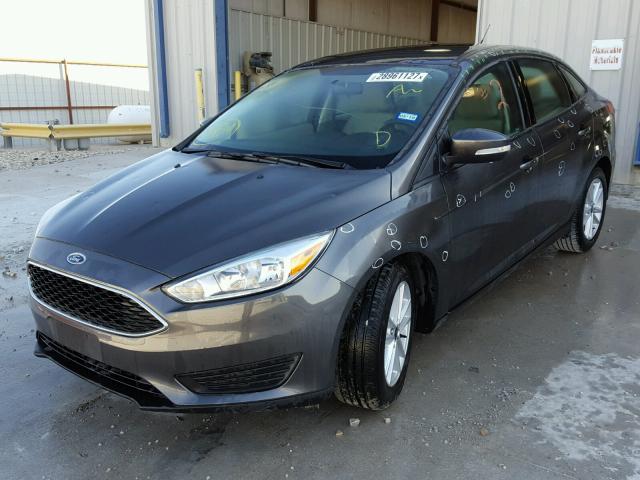 1FADP3F27GL314816 - 2016 FORD FOCUS SE CHARCOAL photo 2