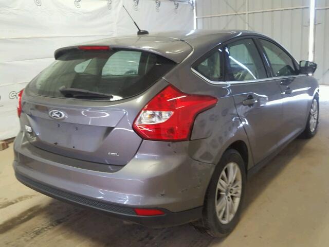 1FAHP3M21CL363637 - 2012 FORD FOCUS SEL GRAY photo 4