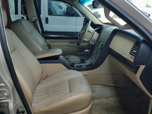 5LMEU68H75ZJ07890 - 2005 LINCOLN AVIATOR 金色 照片 5