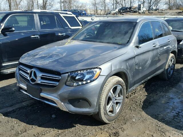 WDC0G4KB3HF165349 - 2017 MERCEDES-BENZ GLC 300 4M GRAY photo 2