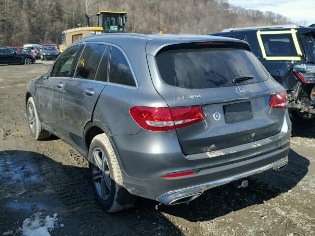 WDC0G4KB3HF165349 - 2017 MERCEDES-BENZ GLC 300 4M GRAY photo 3