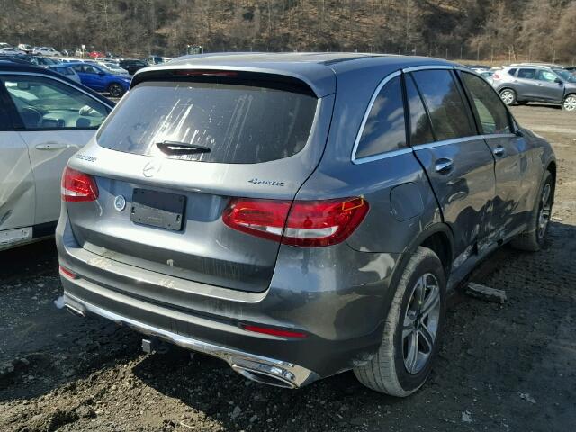 WDC0G4KB3HF165349 - 2017 MERCEDES-BENZ GLC 300 4M GRAY photo 4