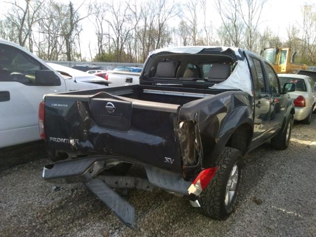 1N6AD0ER9BC405370 - 2011 NISSAN FRONTIER S GRAY photo 4