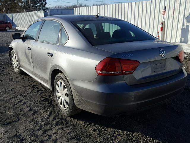 1VWAP7A35DC000563 - 2013 VOLKSWAGEN PASSAT S GRAY photo 3