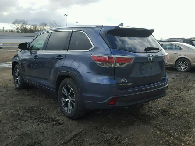 5TDJKRFH0GS505432 - 2016 TOYOTA HIGHLANDER BLUE photo 3