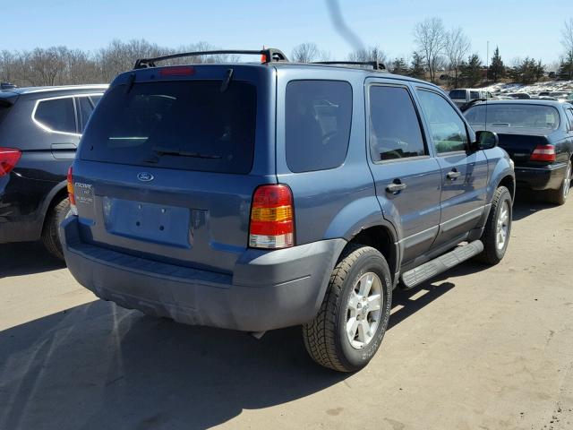 1FMCU93125KA97459 - 2005 FORD ESCAPE XLT BLUE photo 4