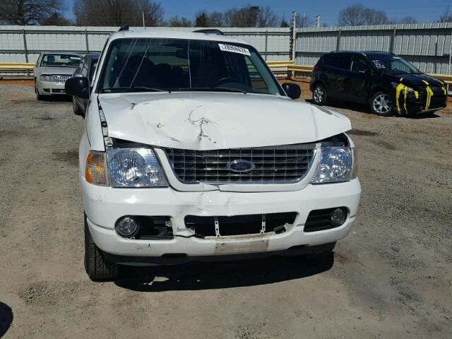 1FMZU73W44UB44424 - 2004 FORD EXPLORER X WHITE photo 9