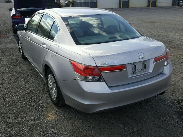 1HGCP2E37BA136082 - 2011 HONDA ACCORD LX SILVER photo 3