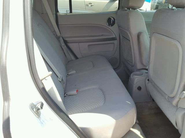 3GNBAAFW2BS536684 - 2011 CHEVROLET HHR LS WHITE photo 6