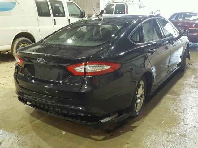 1FA6P0H78E5388313 - 2014 FORD FUSION SE BLACK photo 4